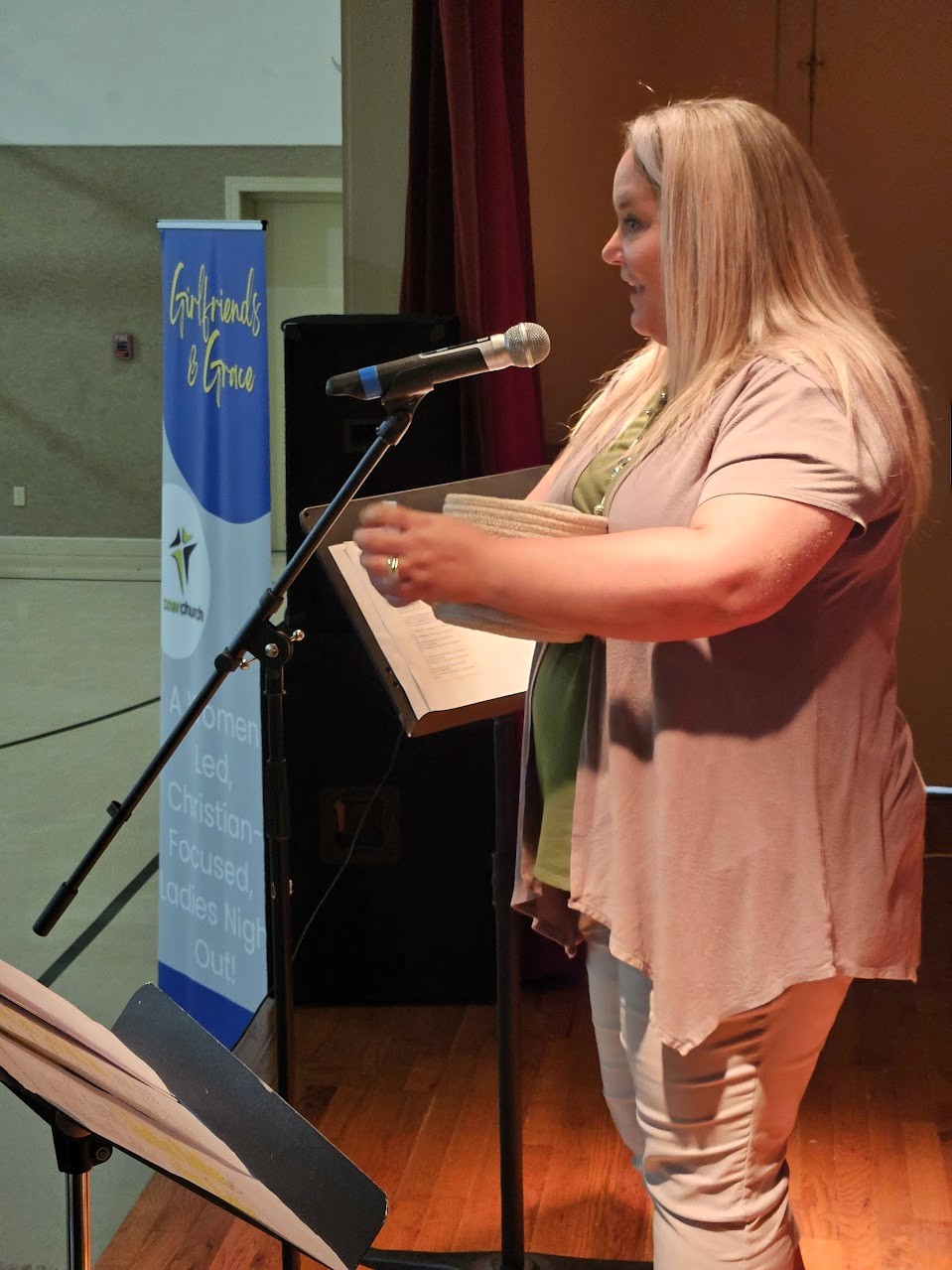 Brittnye speaking at an event